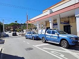 Allarme bomba a Trani: scuole chiuse e circolazione ferroviaria interrotta