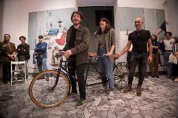 Tapirulan, illustratori pedalano in 'Tandem'