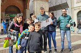 Dal Torrazzo al lungo Po è l’invasione dei turisti