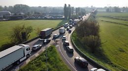 I lavori in tangenziale riprendono a sorpresa, e il traffico va in tilt