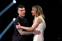 Fedez a Belve: la crisi con Chiara Ferragni, il passato turbolento e un ritorno alle origini