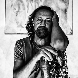 “OREB, The Healing Sax” L'uso terapeutico del suono