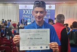 Ai campionati di astronomia brilla la stella di Mattia Bertocchi