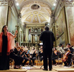 Choeur Sainte-Cecile & Pink Voices in concerto