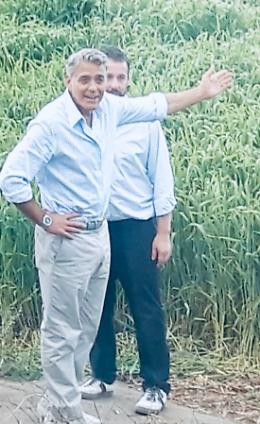 Clooney: nuove riprese e festa di compleanno sul set