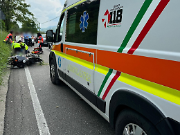 Motociclista cade in Val Trebbia, in elisoccorso a Parma