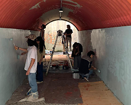 Murale, alla Villetta nel sottopasso pedonale c'è il mare