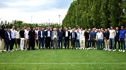 Arvedi al Centro sportivo abbraccia la squadra: «Forza Cremo!»
