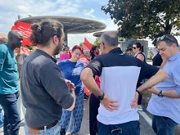 Avs: "Solidarietà al presidio Intercos"
