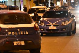 Aggressione in stazione, 18enne pestato