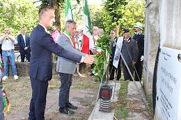 Commemorate le vittime del bombardamento del '44: «Abbiamo bisogno di storia e di memoria»