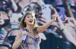 Ciclone Taylor Swift in concerto a Milano