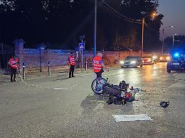 Scontro auto-moto in via Matteotti, 41enne ferito