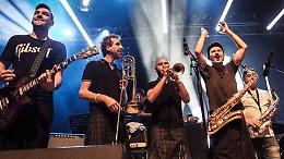 Cremona brucia! Sul palco a tutto punk