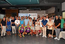 Il Fly Cycling Team porta l'energia del Giro-E tra i paesaggi dell'Oglio Po