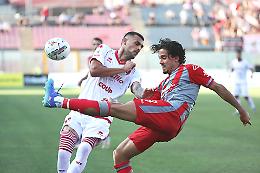 Cremonese-Bari: ai rigori vincono i grigiorossi