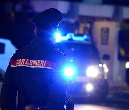 Lite nella notte: accoltellato a una gamba