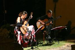 Successo del concerto ‘Guitar Promenade’ del Duo Effe