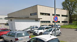 Furto notturno al magazzino Sda: cassaforte svuotata e via i filmati