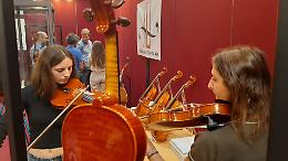 Cremona Musica, la fiera parla mille lingue e suona mille note