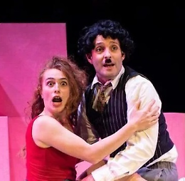 Commedia: La pulce nell’orecchio di Georges Feydeau