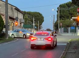 L’incrocio senza semaforo fa paura