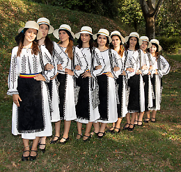 Festival "Canti, balli e costumi popolari rumeni" 