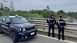 Voleva gettarsi nel Nure, ma i carabinieri lo hanno salvato