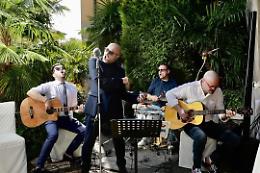 Mezzanottemmezza al debutto discografico