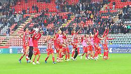 La Cremonese supera 2-1 la Salernitana: seconda vittoria di fila