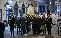 Ognissanti con l'arcivescovo Delpini: «Gratitudine, fierezza, missione»