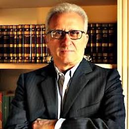 Presentazione del libro "Lo Sguardo Laterale" di Vincenzo Montuori