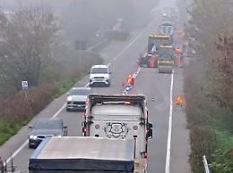 Asfaltatura sulla tangenziale, centinaia in coda