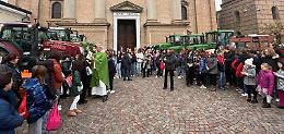 Festa del ringraziamento, la diocesi celebra gli agricoltori e i loro «doni»