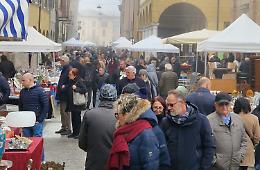 Nonostante la nebbia, l'Antiquaria fa centro