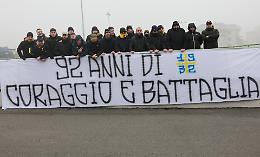 Il ‘Baffi’ gialloblù: la targa dei tifosi