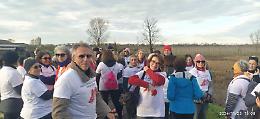 'Uniti contro la violenza sulle donne', successo della camminata 