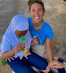 Volontaria fra i bambini: «L’Africa mi ha cambiata»