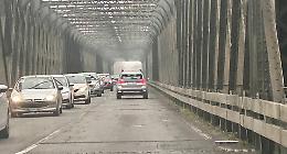 Disagi sul vecchio ponte in ferro: dubbi sul futuro