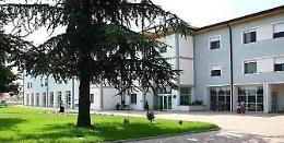 Paziente morto. Giallo sulla porta aperta