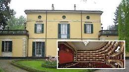 Villa Verdi in disgrazia, la protesta arriva alla Scala: «Salvate Sant’Agata!»