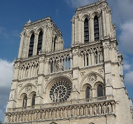 II edizione di Natali Domini: omaggio alla riapertura di Notre Dame di Parigi.
