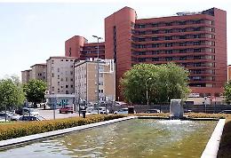 Madre e figlio muoiono durante il parto in ospedale a Pavia 