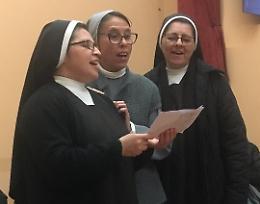 Le sorelle riunite: «Seguite la via dei Magi»