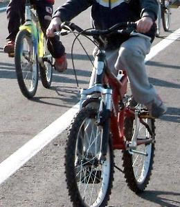 Ambiente: a scuola in bici, l'evoluzione del Piedibus