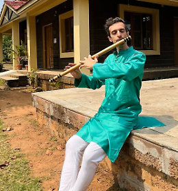 Il bāṅsurī e la musica classica indostana - Lezione-concerto