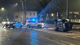 Scontro tra due auto in largo Moreni, tre coinvolti