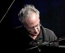 Concerto al pianoforte: "Bach… and forth" di Uri Caine 