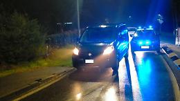 Furgone rubato trovato in strada col motore acceso