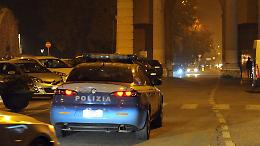 Violenta lite nella notte in piazza Garibaldi, 22enne in ospedale
